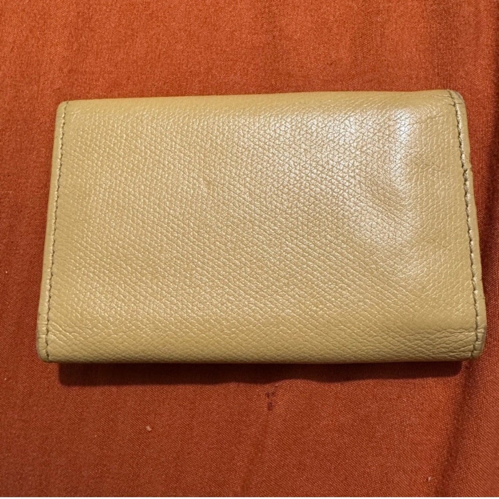 Chanel Tan Key Card Holder Leather Compact - Picture 2 of 6
